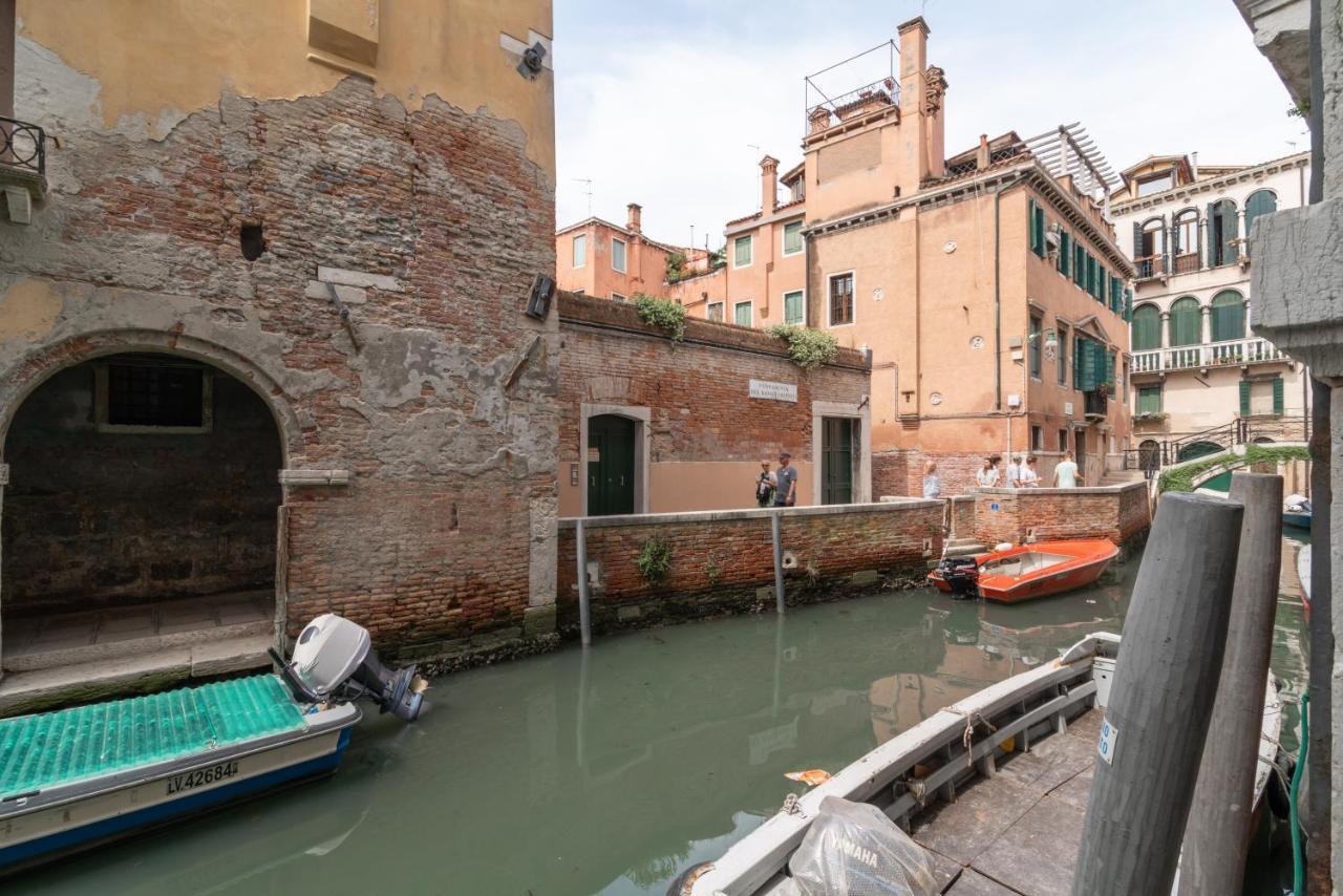 Venice Palace Tintoretto By Wonderful Italy 部屋 写真